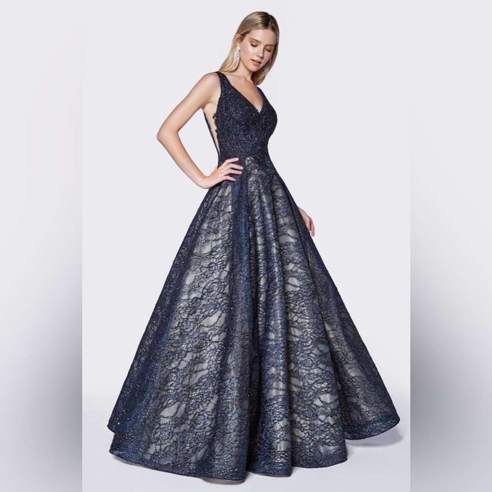 CINDERELLA Divine DRESS
KC19065 - Picture 1 of 15